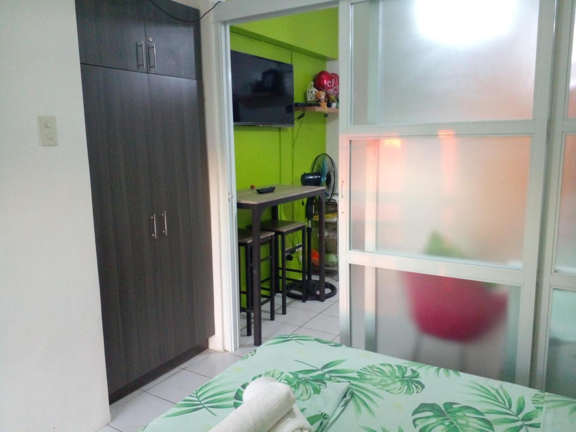 Tagaytay Prime Residences With Swimming Pool & Viewing Deck Tagaytay City Rom bilde